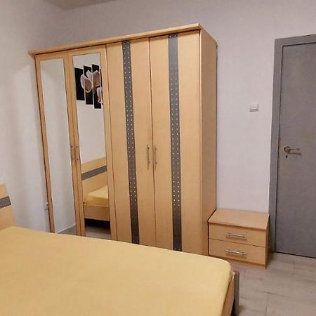 Amore 2- New Apartment In Top Center Варна Екстериор снимка