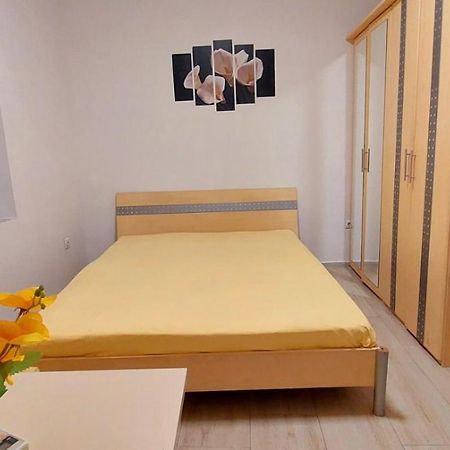Amore 2- New Apartment In Top Center Варна Екстериор снимка
