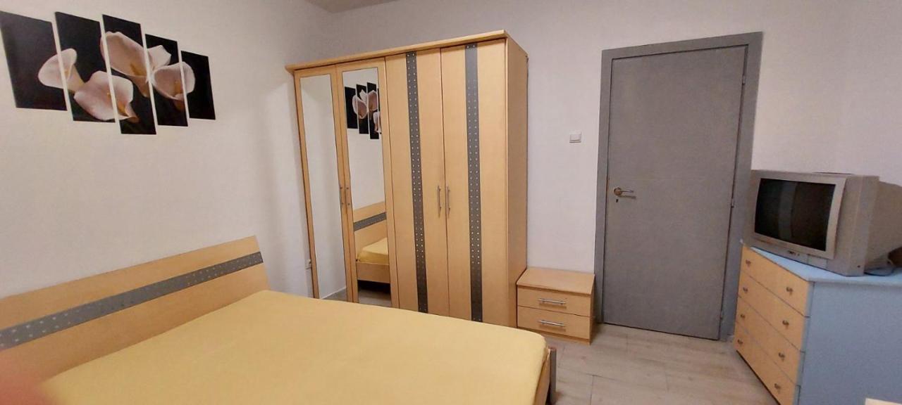 Amore 2- New Apartment In Top Center Варна Екстериор снимка