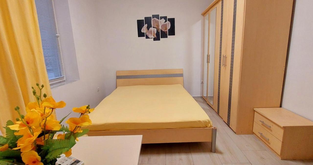 Amore 2- New Apartment In Top Center Варна Екстериор снимка